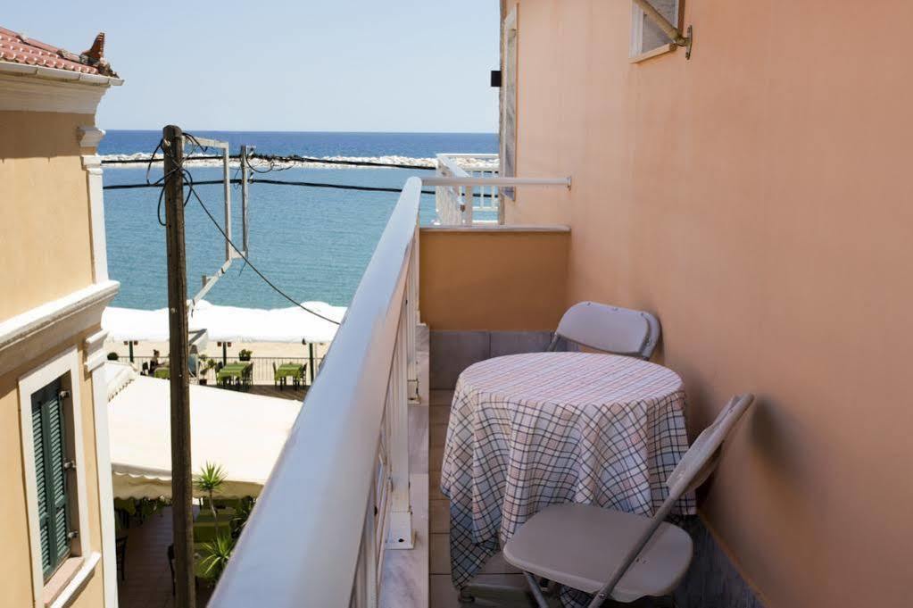 Molos Hotel Лименария Экстерьер фото
